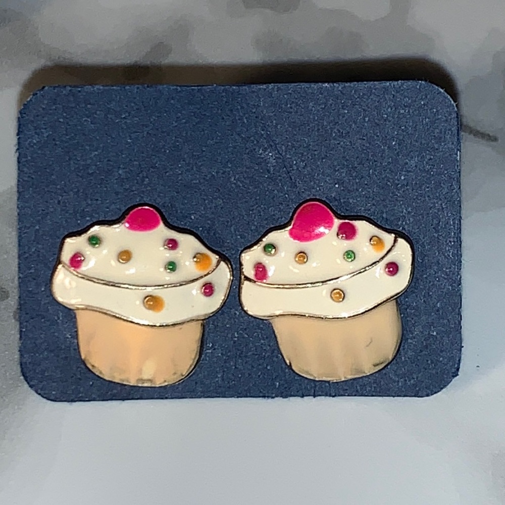 Cupcake with Sprinkles 🧁 Earrings w Backs